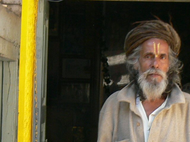 p1000611