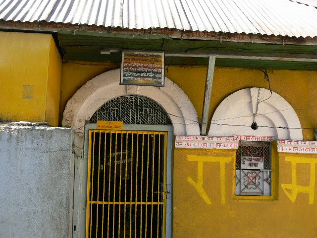 p1000613