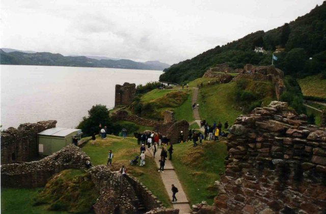 JPEG063